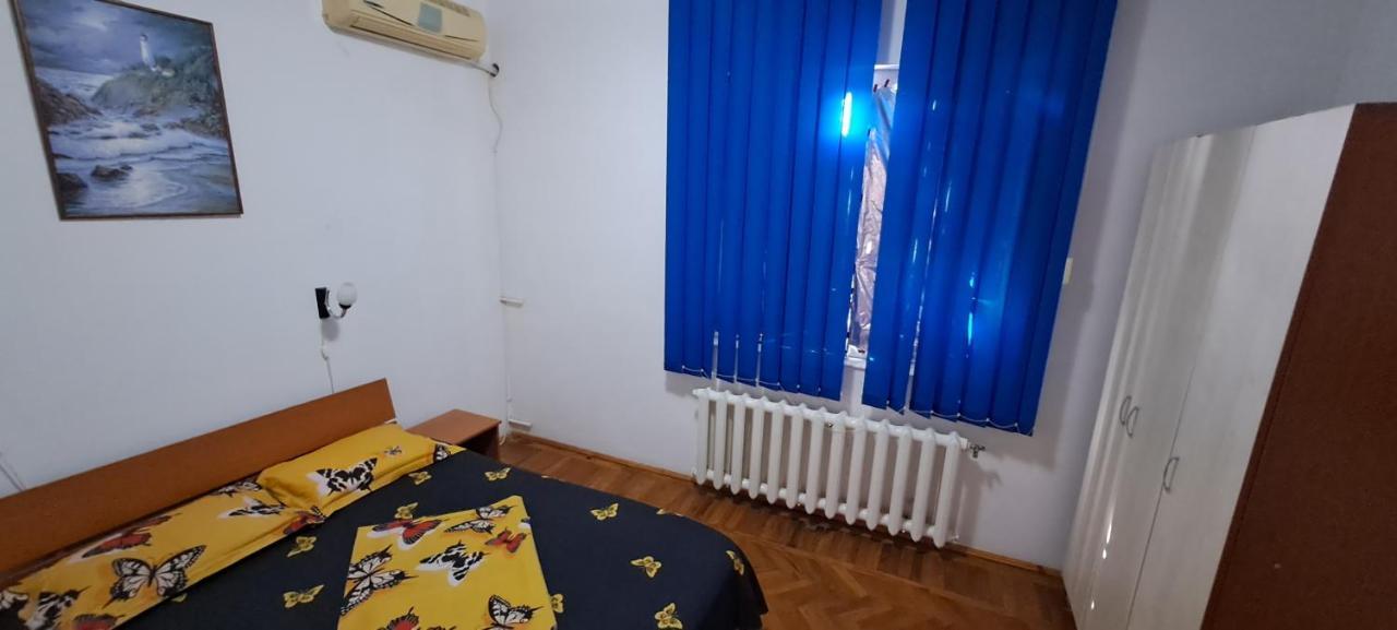 Apartament Grigore Etaj 2 Мангалия Экстерьер фото